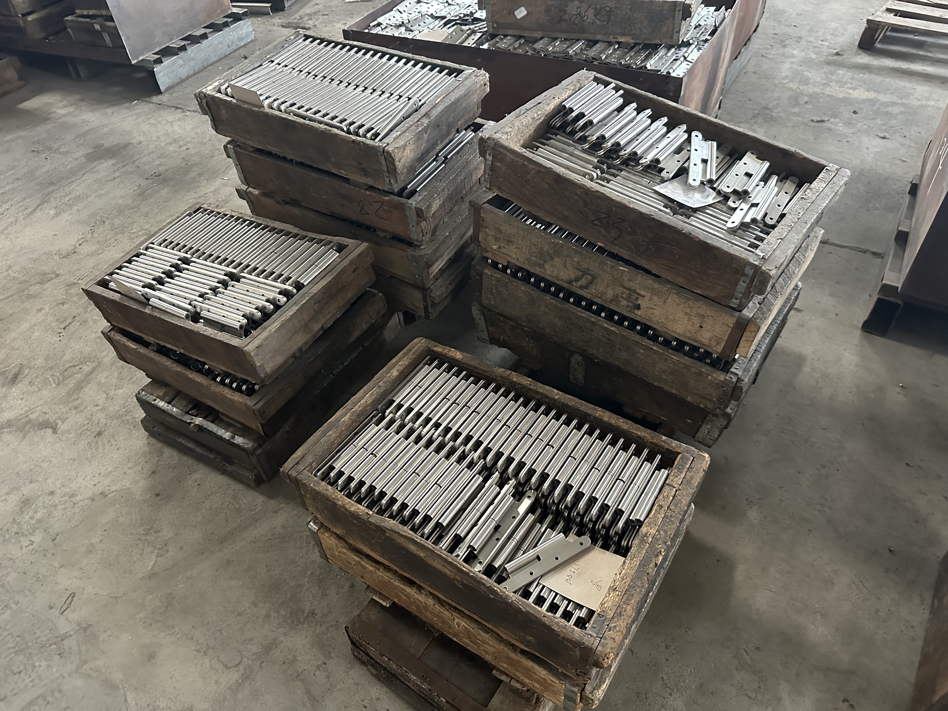 wooden door hinges